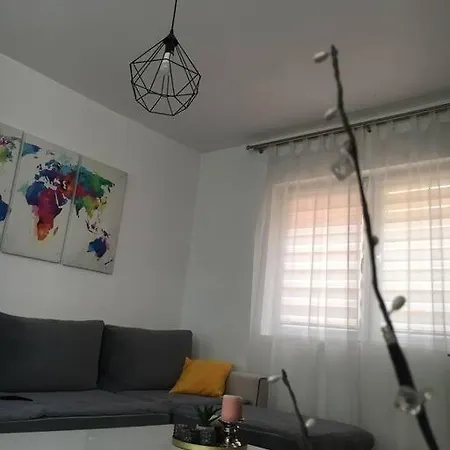 Apartment Cozy And Charming Apt.